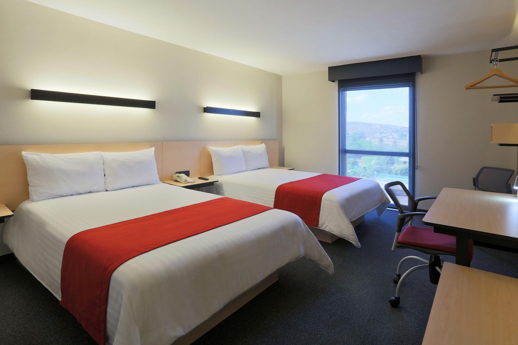 ספופן City Express Plus By Marriott Guadalajara Expo מראה חיצוני תמונה